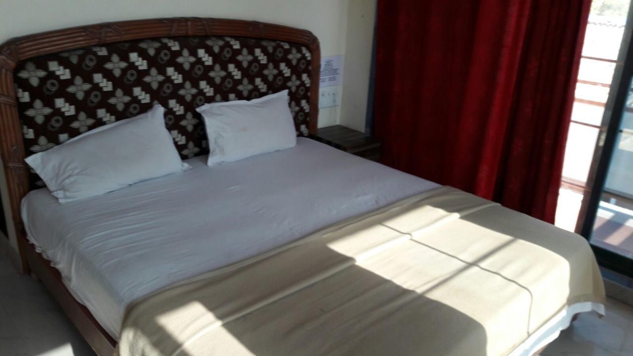 Hotel Murud Beach Home Екстер'єр фото